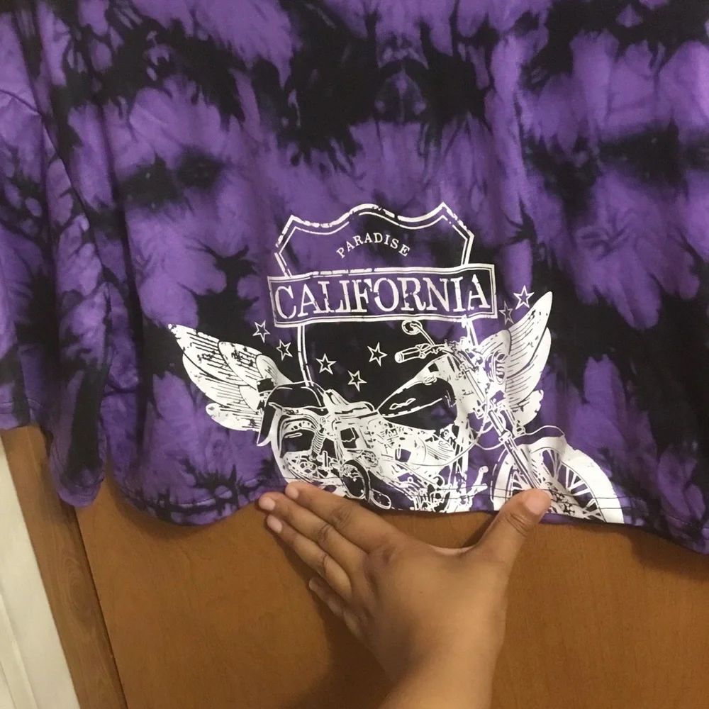 Shein Purple & Black Tie-Dye Cropped Graphic Tee - California Design XL